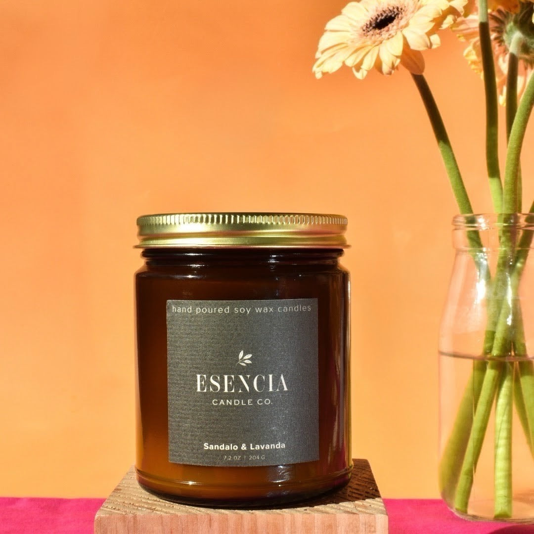 Sandalo & Lavanda Soy Candle- Sandalwood & Lavender